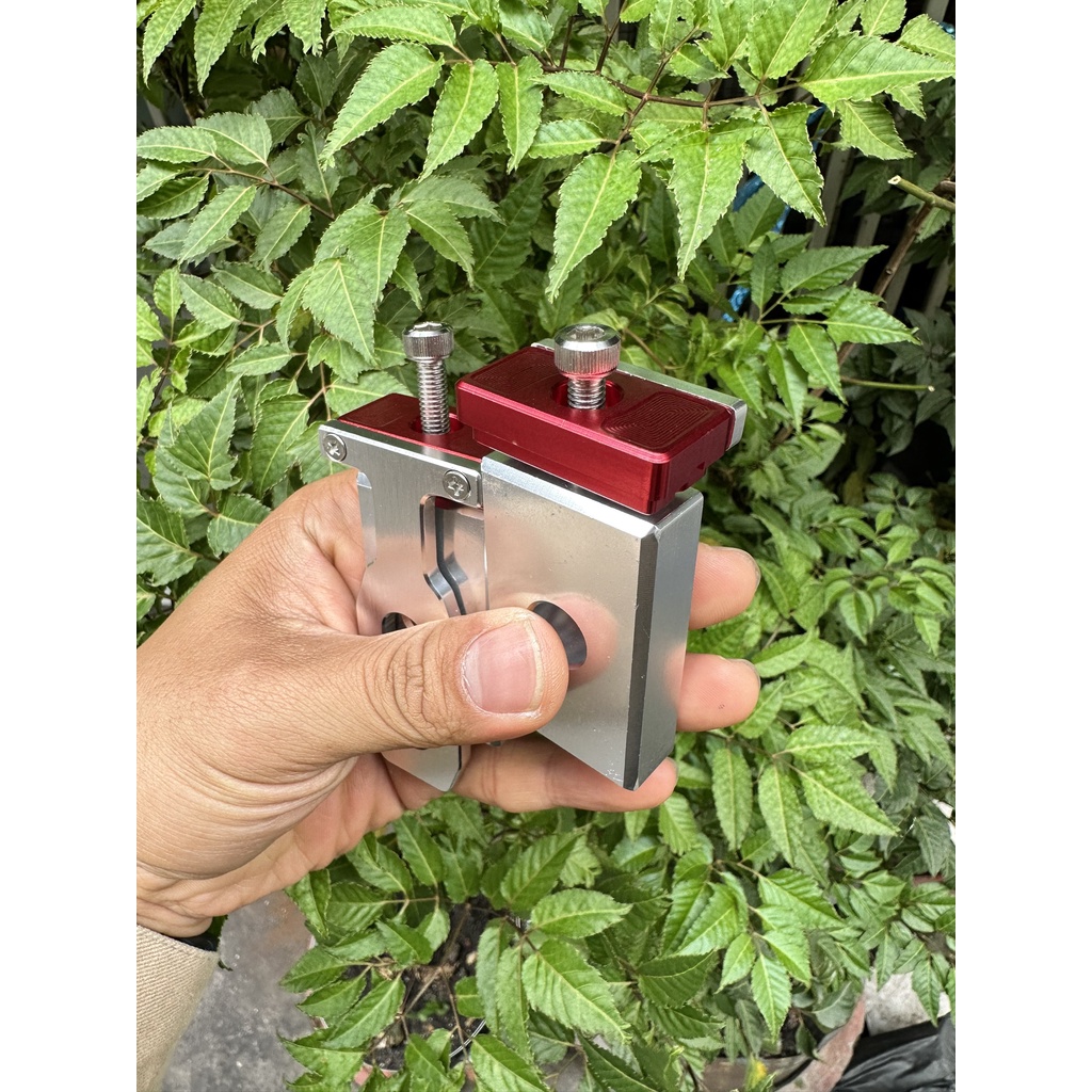 PÁT TĂNG SÊN Future, Pát tăng sên Future led 125i nhôm CNC  ĐỒ CHƠI XE MÁY