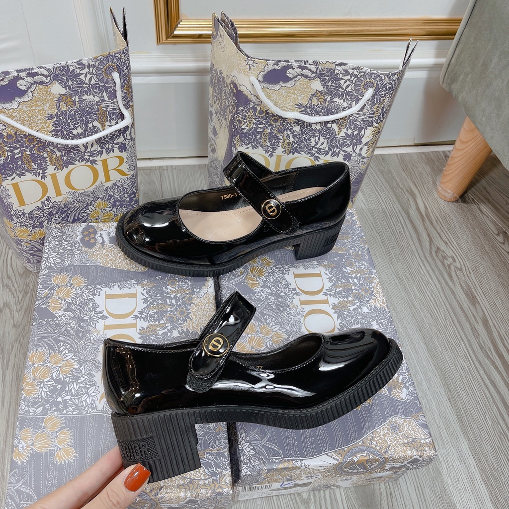 Giày bít gót đế 5cm quai ngang da bóng chất đẹp dã man fullbox