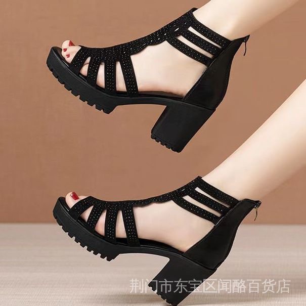 Giày Sandal Đế Dày Mềm Mại Hở Ngón Đính Đá Thời Trang 2023 Cho Nữ