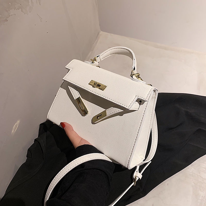 +Túi xách HM đeo chéo da sần, da rắn size 20 tặng kèm khăn quấn túi giá rẻ