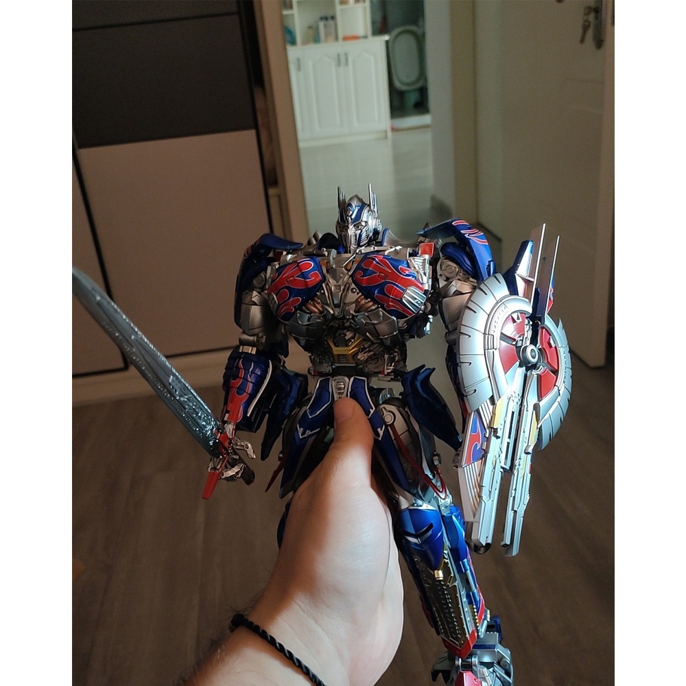 Mô hình Optimus Prime BS03 KO UTR02 The Last Knight 30cm
