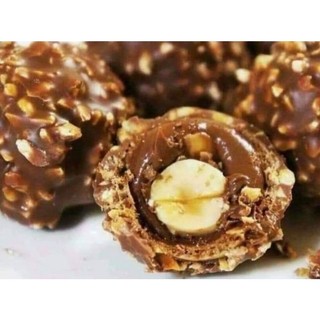 Sô cô la Ferrero ROCHER 16 viên - Đức