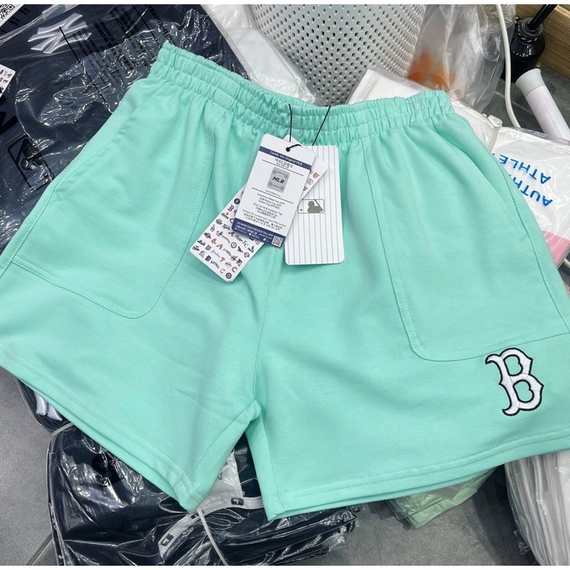 Quần short đùi Mlb kèm ảnh thâh shop chụp