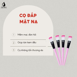 Cọ đắp mặt nạ