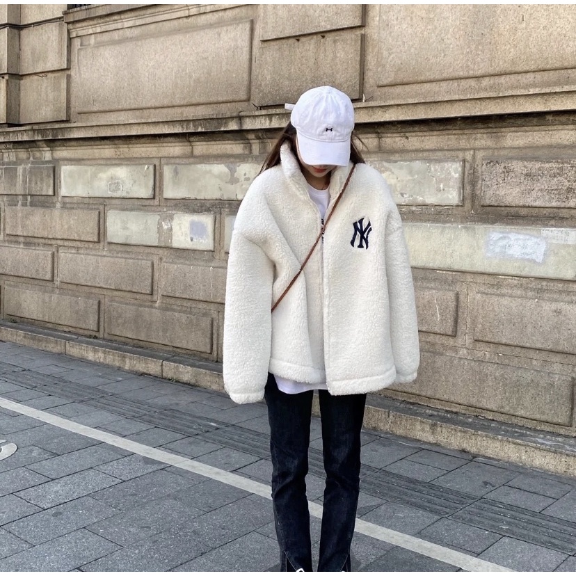 Áo Khoác Lông Cừu 2 Lớp Dày Dặn LOGO NYY Bản Lớn Sành Điệu Phong Cách Nam Nữ Trend 2022