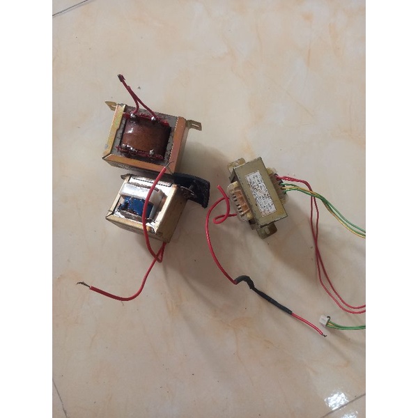 Biến áp đối xứng 12V-0-12v hàng cũ bóc máy loa vi tính, biến áp bóc máy loa vi tính