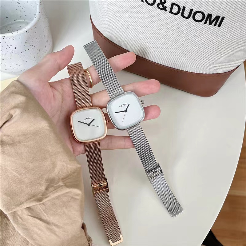 Đồng Hồ Đeo Tay Mặt Vuông Dây Hợp Kim Đơn Giản Thời Trang Hàn Quốc Dành Cho Bạn Nữ