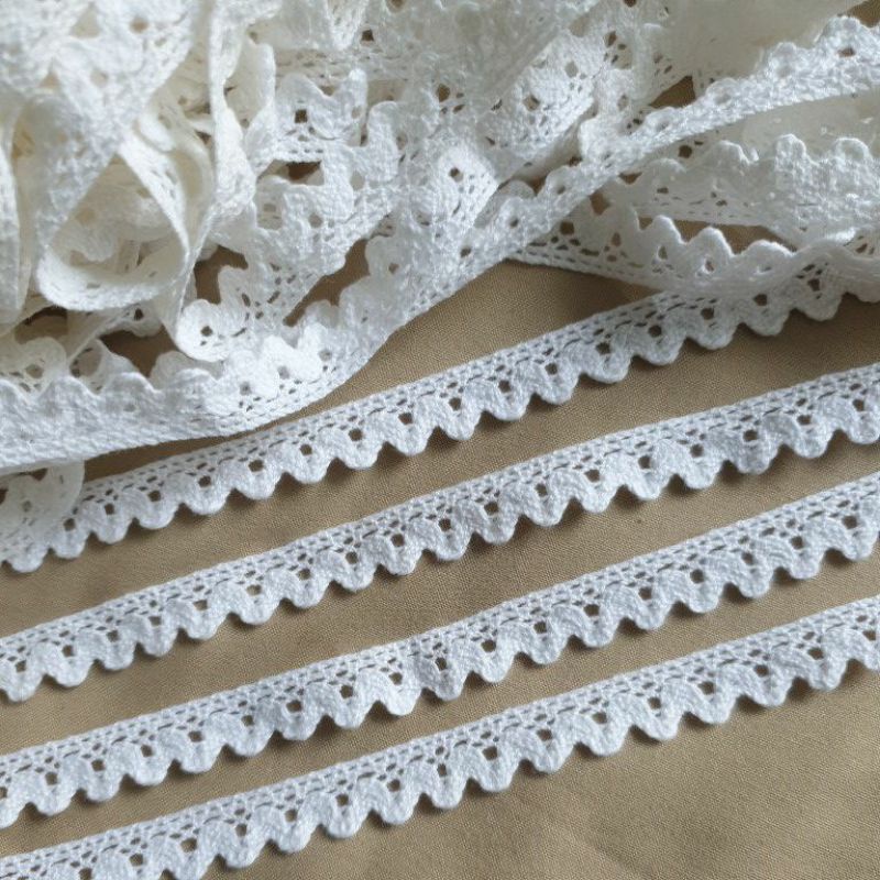 Dây ren viền cotton 1,2cm trắng 10m/18k