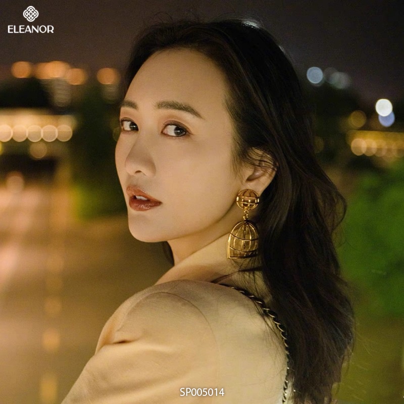 Bông tai nữ chuôi bạc 925 Eleanor Accessories hoạ tiết đèn lồng ngọc trai nhân tạo phụ kiện trang sức 5014