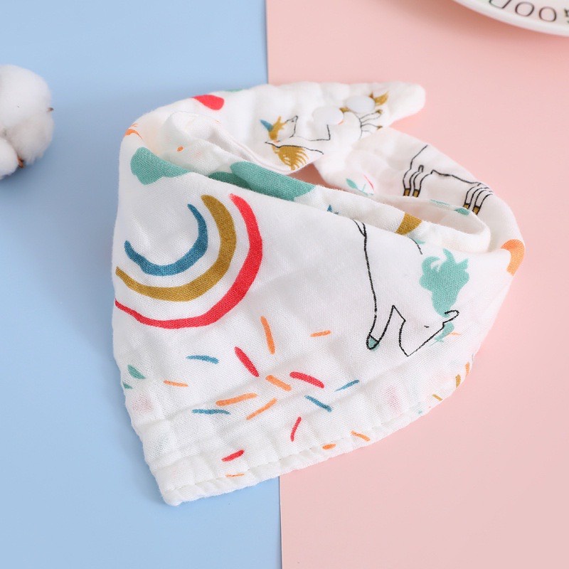 Set 5 yếm Manny  6 lớp có 2  cúc bấm cho bé mềm mại nhiều hoạ tiết cho bé trai và bé gái