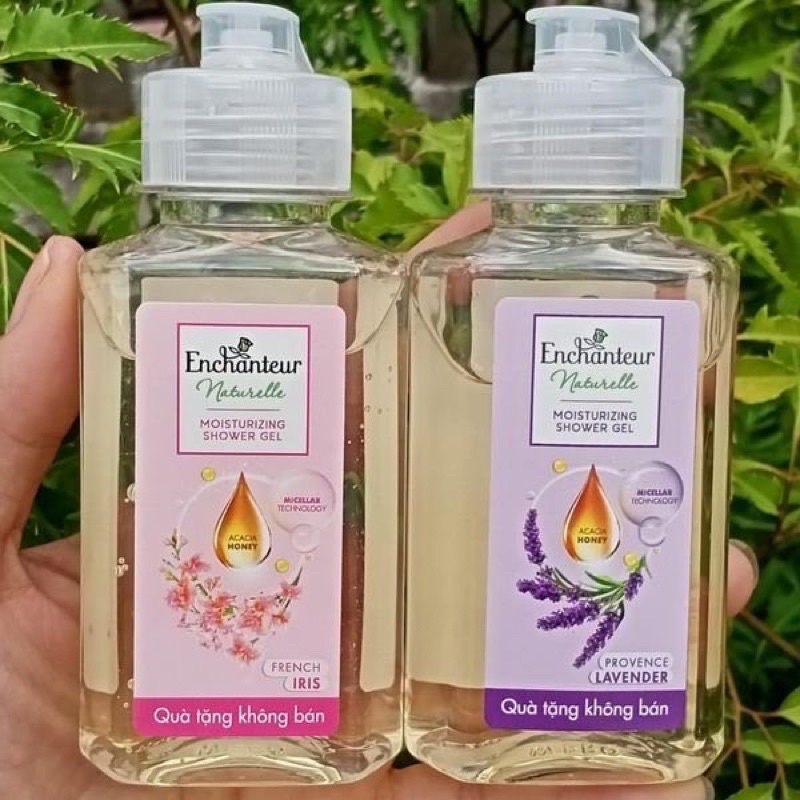 - Sữa tắm nước hoa Enchanteur