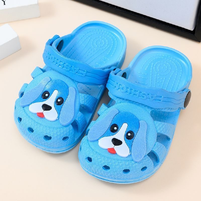 Dép Sandal Đế Mềm Chống Trượt Đục Lỗ Họa Tiết Hoạt Hình Thời Trang Mùa Hè Cho Bé Trai Và Gái
