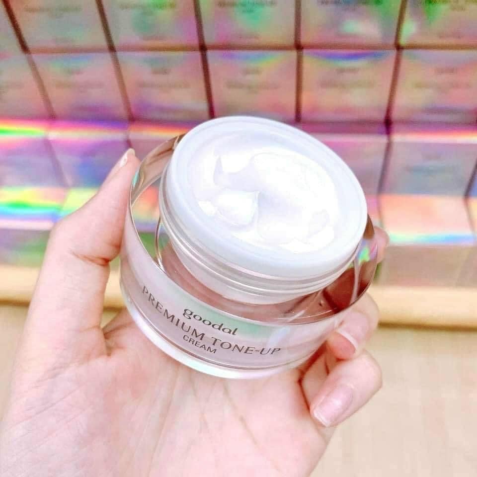 Kem dưỡng trắng da nâng tone Goodal Premium Tone-Up Cream Hàn Quốc - Hũ 30ml