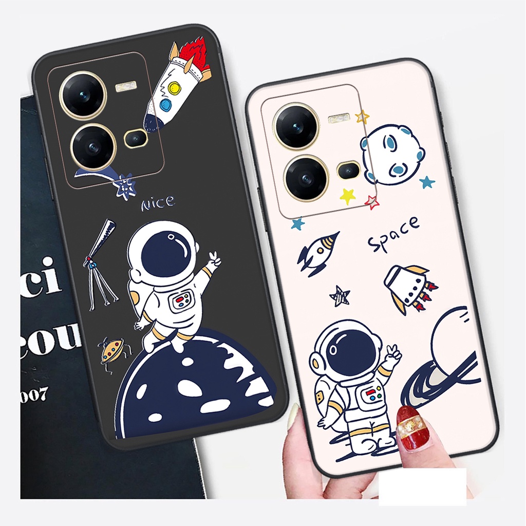 Ốp lưng Vivo V25/ V25E / V25 5G / V25 PRO hình phi hành gia, Brown be@r , smile happy