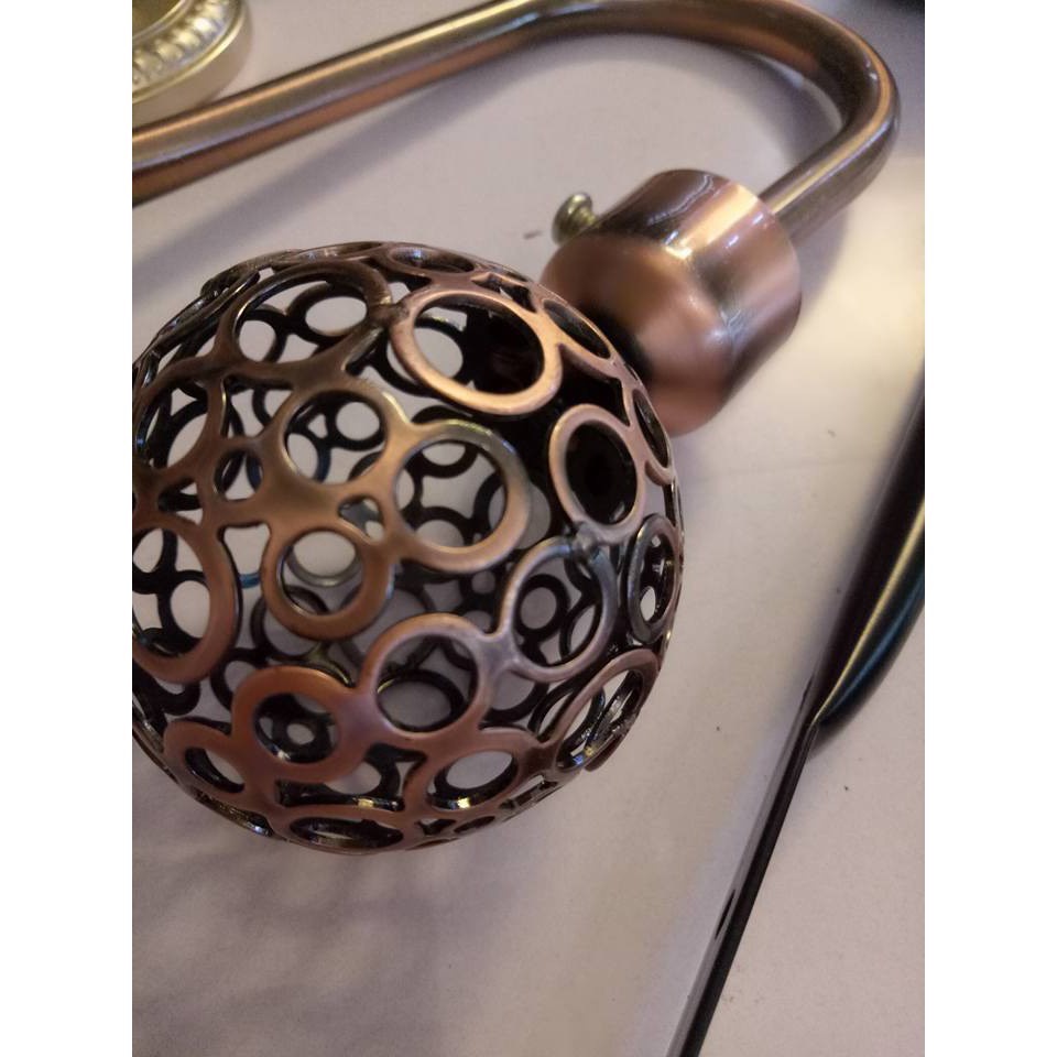 Tay Cài rèm , vén rèm 2 trong 1 hình quả cầu