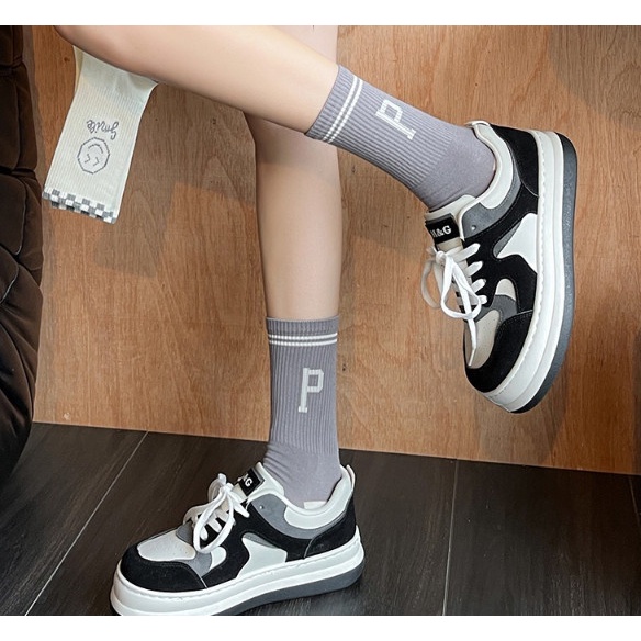 Vớ Tất cổ cao Unisex chữ C, P phong cách thể thao, trẻ trung và năng động.