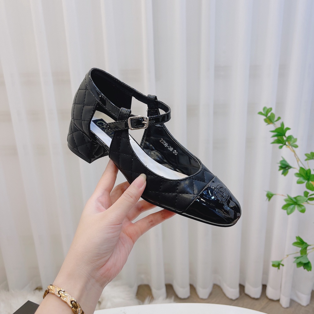 Giầy búp bê khoét eo trần chỉ mũi bóng