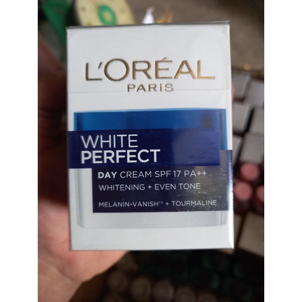 Kem dưỡng Loreal