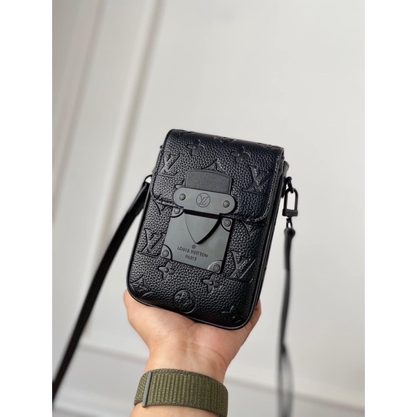 Túi đeo chéo dáng đứng chư L size 18cm full hộp cực xinh