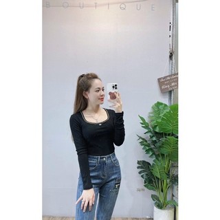Áo cổ U viền xích