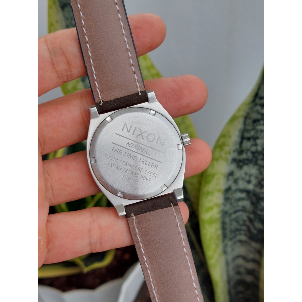 Đồng hồ nam Nixon mặt xanh chạy pin hàng Si