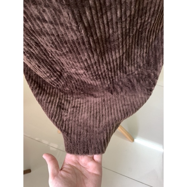 Min2handshop Chân váy nhung tăm nâu
