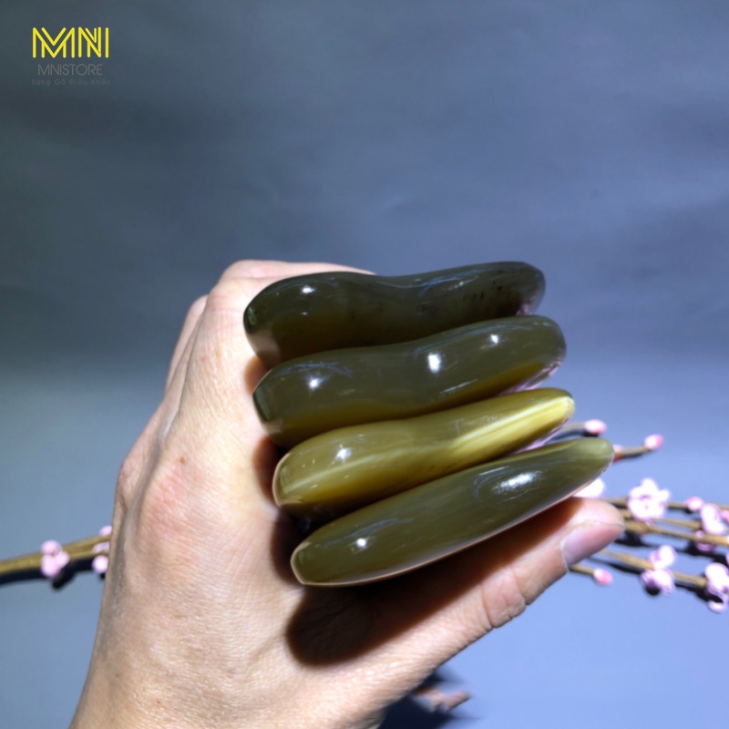 Dụng cụ massager sừng tim kích thước 6,5-9,5cm dày 4mm-1cm massage da mặt,giảm quầng thâm bọng mắt, giảm sưng