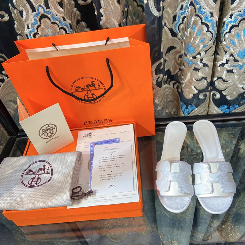 Hermes Dép Mũi Tròn Màu Trắng Phong Cách Cổ Điển Thoải Mái Siêu Bền Chống Trượt