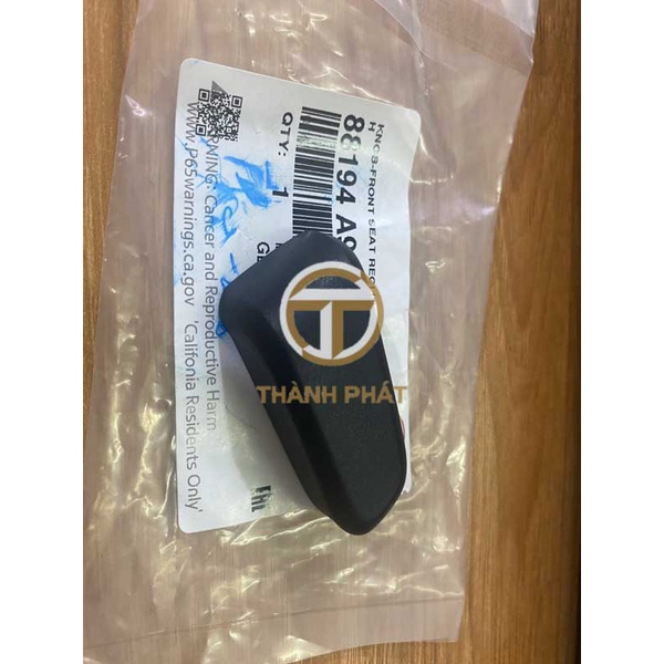 NÚT BẤM NÂNG HẠ GHẾ TRƯỚC TRÁI KIA SEDONA