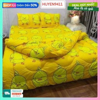 Bộ drap 1.4x2m nền vàng vịt con ngốc nghếch+2 vỏ gối ms018