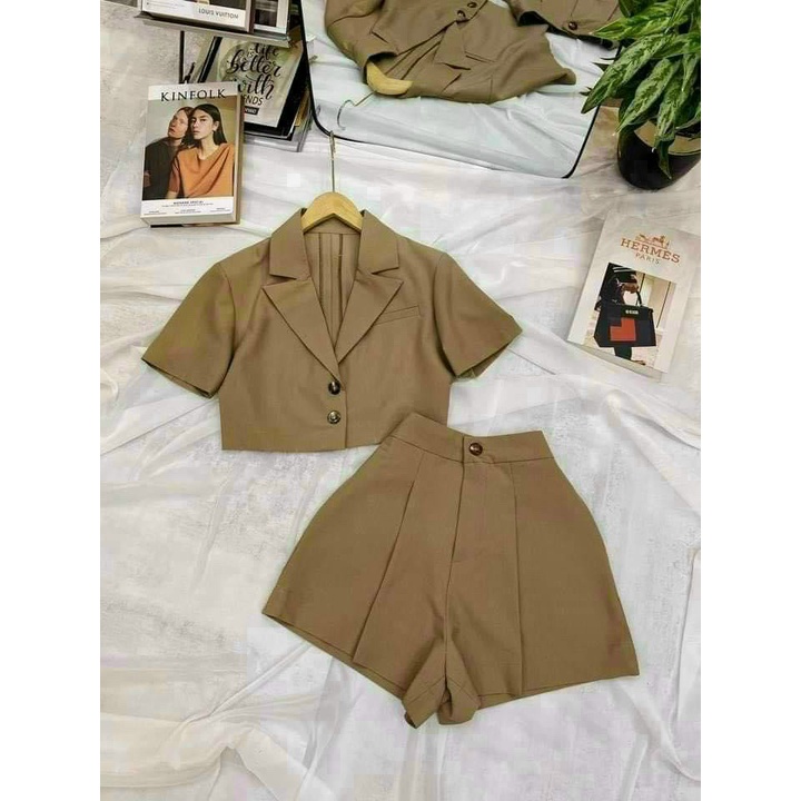 (FreeShip 2022) Sét bộ đùi nữ,áo vest from croptop kèm quần cạp cao có túi,chất tuyết mưa cao cấp,diện đi đâu cũng xinh