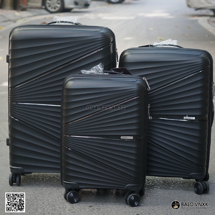 Vali nhựa 100% PP Brothers 701 màu đen - size đại đựng 30kg 28"