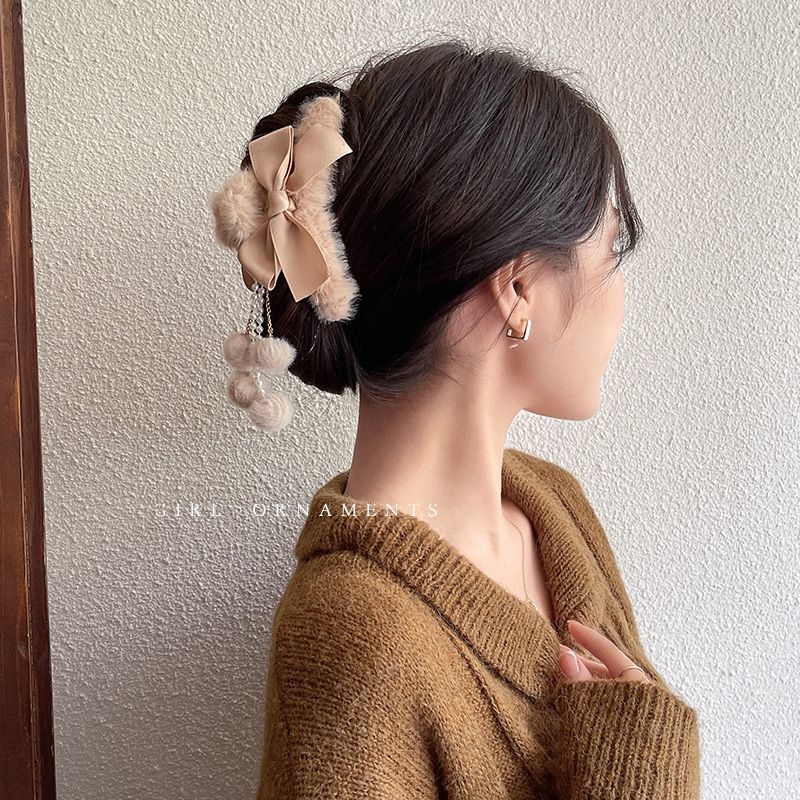 Bán Chạy#Kẹp Tóc Đính Lông Nhung Thời Trang Thu Đông Hàn Quốc