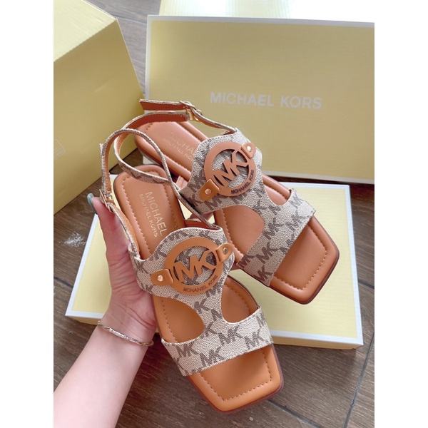 Dép sandan MK