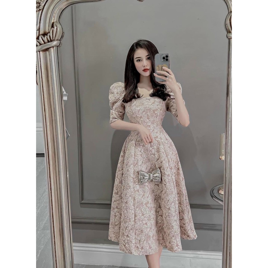 [12/12 Sale Freeship] Đầm cổ vuông chất gấm sang trọng,đầm gấm có mút dập hoa nổi tay ngắn dáng xòe đi tiệc cực đẹp dx