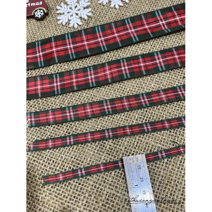 Dây ruy băng Giáng Sinh