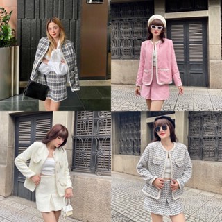 Set áo khoác dạ tweed cổ tròn dáng dài kèm chân váy chữ A hồng/trắng/caro -Audrey Studio