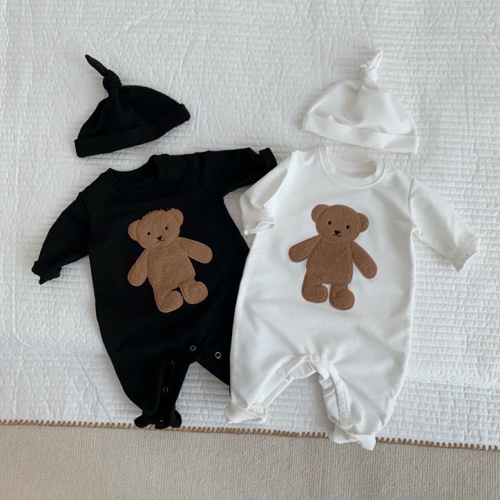 Body dài nỉ bông hình gấu kèm mũ cho bé