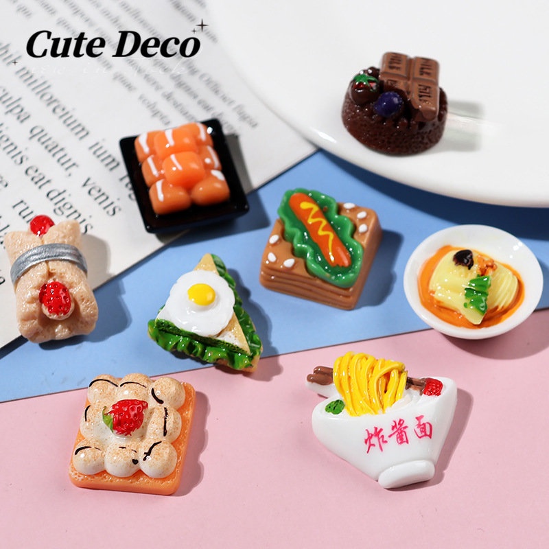 [Dễ Thương Deco] Giày Crocs / Làm Bánh Xúc Xích / Bánh Xích Mô Phỏng 8 Kiểu Tự Làm Bằng Nhựa Resin Hình Cá Màu Đen / Giày Jibbitz Croc DIY