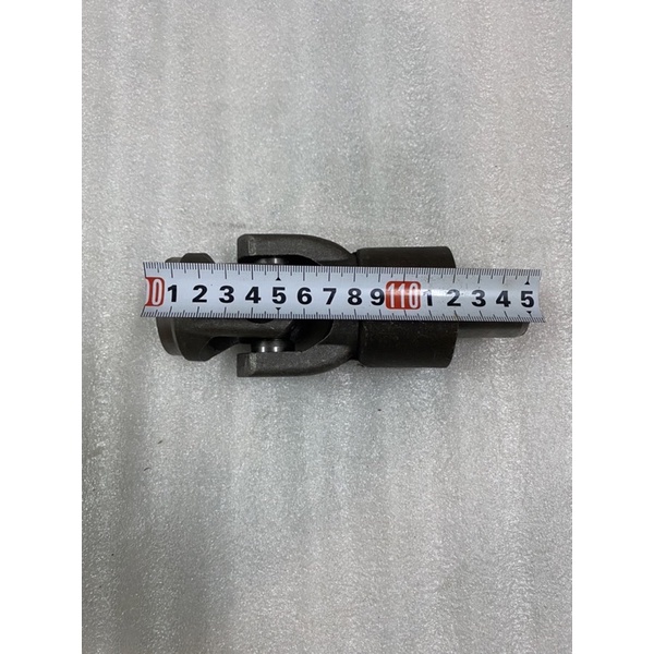 Đôi số 5 tạ gắn vào đuôi hộp số 5 tạ ,4 tiến 1 lùi hoặc 5 tiến 1 lùi,làm trục các đăng xe 3 bánh,4 bánh