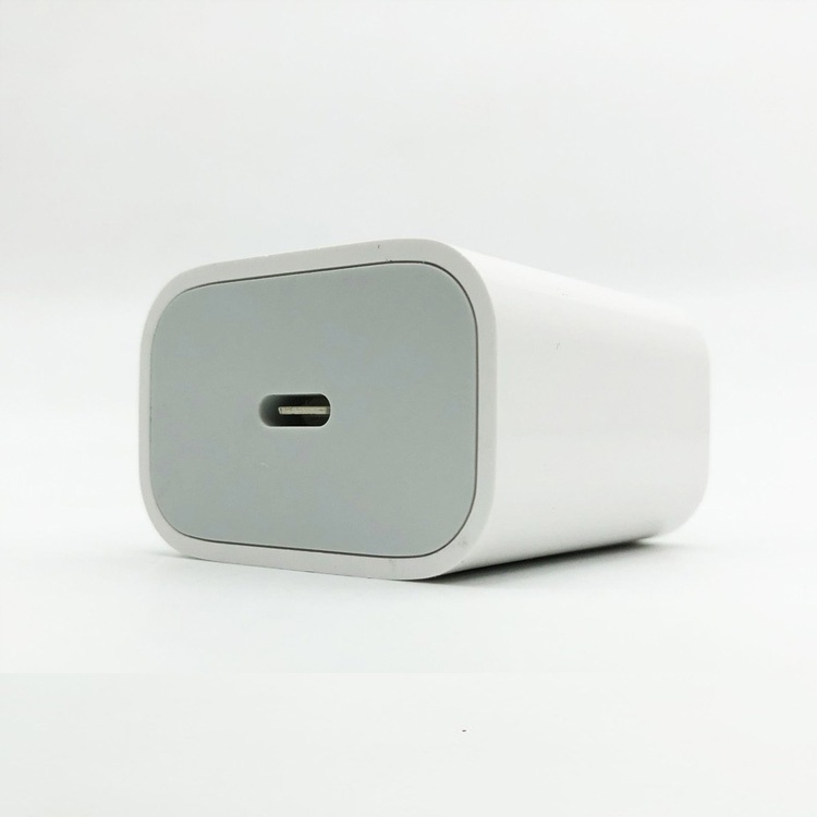 Củ sạc nhanh PD 20W  cho điện thoại nhà Táo 12 13 14 Pro Max