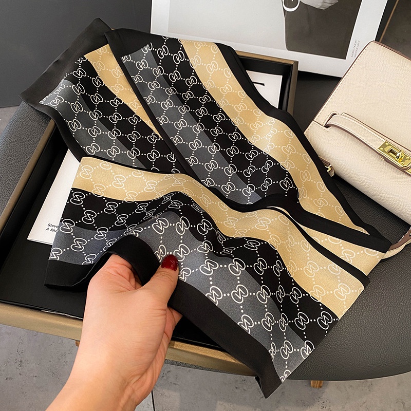 Khăn Choàng Cổ Dài Bằng Lụa Nhân Tạo Màu Xanh Lá Cây Thời Trang Mùa Xuân Cho Nữ