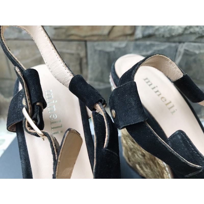 Giày sandanl quai ngang đế xuồng-size 37