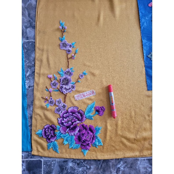 Hoa thêu H631 và bộ hoa BH631 may lên áo dài