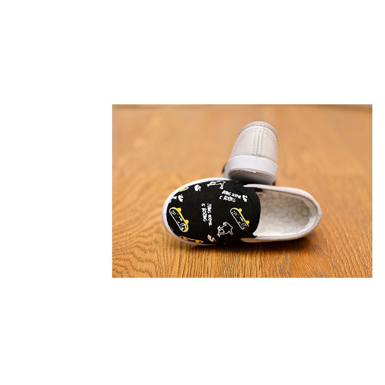 Giày Lười Vải Canvas Chống Trượt Thoáng Khí Cho Bé