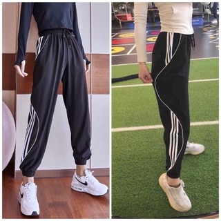 Quần Jogger Thể Thao Nữ Viền Lượn 3 Sọc Có Túi Vải Dù Nhanh Khô Tập Gym, Chạy Bộ, Leo Núi