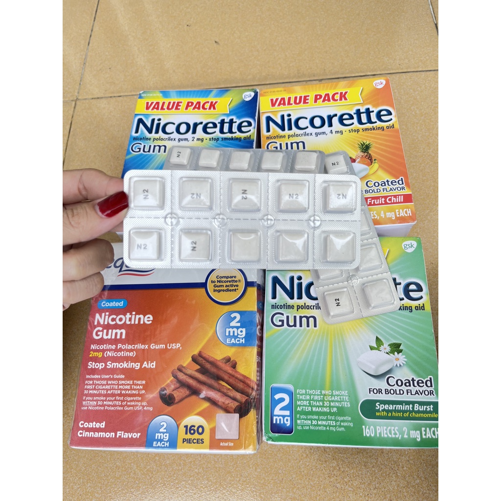 Kẹo gum cai thuốc lá Nicorette 2mg 4mg hương trái cây 160 viên của Mỹ