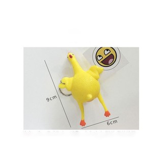 Móc khoá gà đẻ trứng vàng thú vị