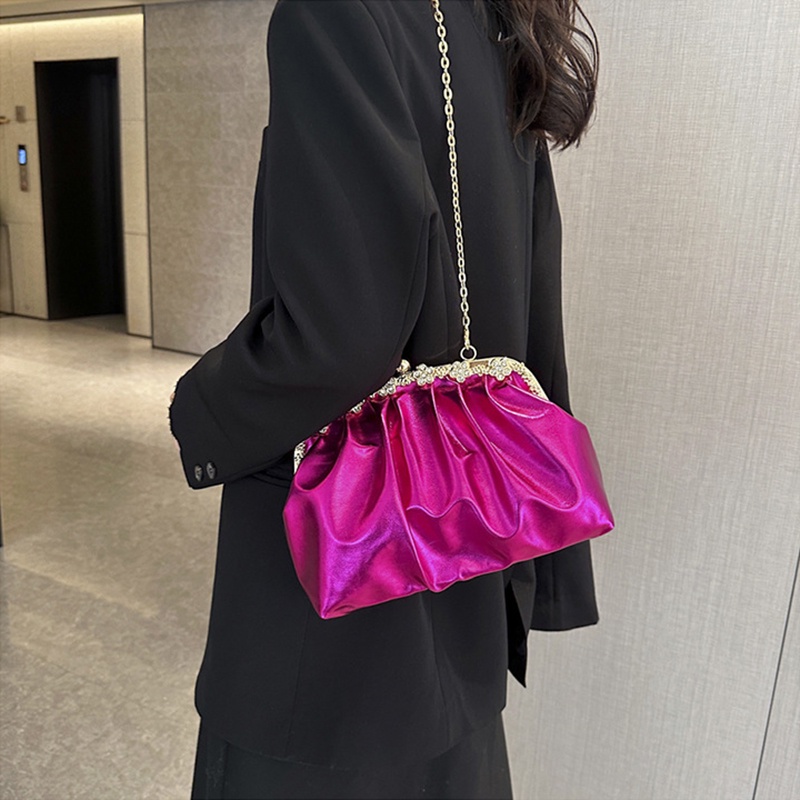 Túi Đeo Chéo Hình Vỏ Sò Phối Dây Xích Thời Trang Cao Cấp Sang Trọng