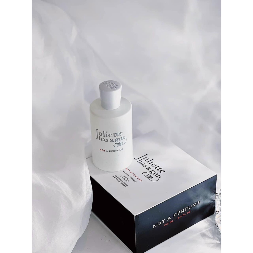 Mẫu thử - Nước hoa unisex Juliette Has A Gun Not A Perfume EDP 10ml